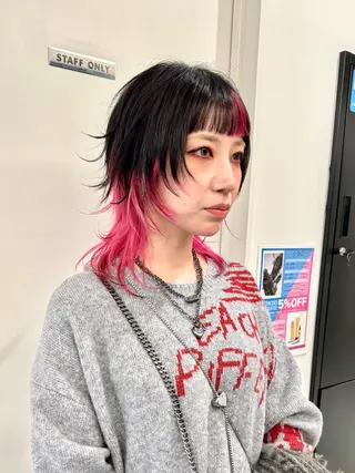 ショート カラー ハイトーン/レイヤー /ウルフ⭐️永田⭐️のヘアスタイル