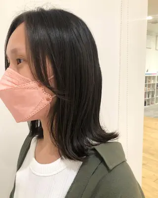 ミディアム 松原 愛莉のヘアスタイル