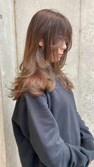 セミロング カラー レイヤー/柔色 カラー/SAkiのヘアスタイル