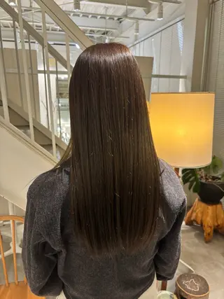 ロング カラー 林 咲弥那のヘアスタイル