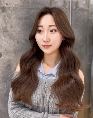 ロング 🎀透明感カラー shizuka🎀のヘアスタイル