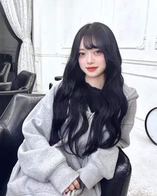 ロング MaisonHALU さくらのヘアスタイル