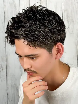 ミディアム パーマ ヘアアレンジ メンズ プレミアムバーバー新宿店所属・⚡️メンズ特化⚡️ 倉林 隼大のヘアスタイル