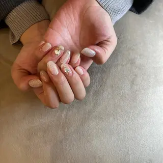 ネイル フリーランス¨̮⃝ ネイリストOKADAのネイルデザイン