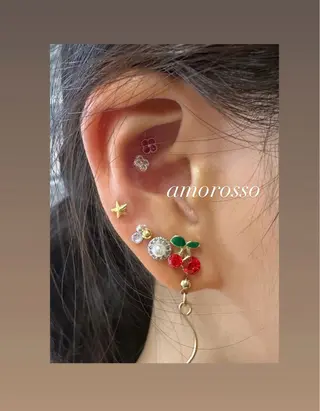 アモロッソ所属・アモロッソ 🐻Miiのマツエク・マツパデザイン