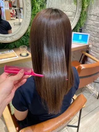 セミロング ブリーチ超特化美容師 ☯️ルカ✡️💫のヘアスタイル
