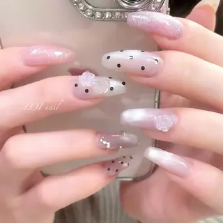 ネイル LOI nail monaのネイルデザイン