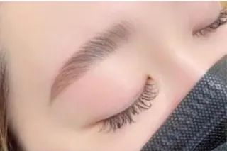 アイブロウ MU-TE eyelashのマツエク・マツパデザイン