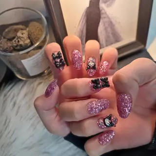 ネイル RUNWAY 　　の眉毛・アイブロウイメージ