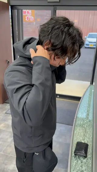 メンズ ヘアーアトリエオズ安積所属・吉田 賢典のヘアスタイル