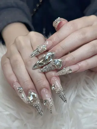 ネイル ゴテゴテ ネイルのネイルデザイン