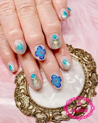 ネイル CROWN プライベートサロンのネイルデザイン