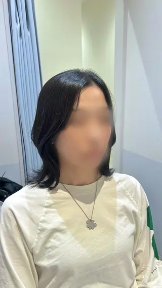 ミディアム カラー Eleanor枚方店 店長　飛鳥　薫のヘアスタイル