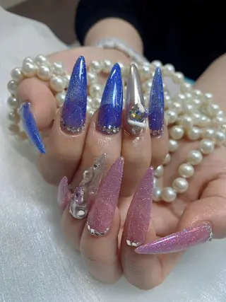 ネイル ENsalon AKIRAのネイルデザイン