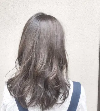 ミディアム カラー vato マンツーマンサロンのヘアスタイル