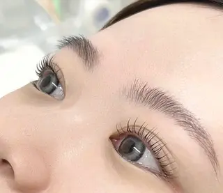 マツエク・マツパ yuuki✧︎*。 /まつパ/アイブロウのマツエク・マツパデザイン