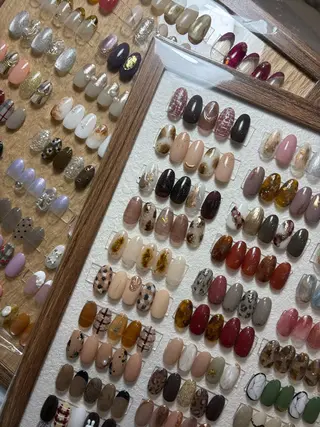 ネイル ソルネイルアンドアイラッシュ所属・山田 茉世のネイルデザイン