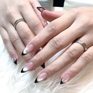 ネイル Ｌｉｎｏ’ｂ所属・Aulu'b るなのネイルデザイン