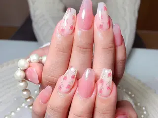 ネイル ネイルサロンAiri 長さ出し·シンプルのネイルデザイン