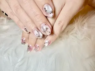 ネイル Re :eight Nail所属・NISHIOKA FUKUMIのネイルデザイン