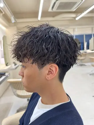 ショート メンズ センターパート/ 暖色カラーayuのヘアスタイル