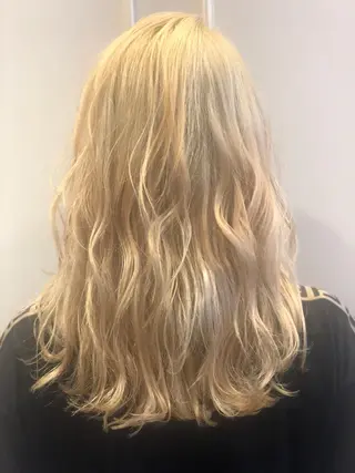 ミディアム カラー THINK SHOP KANTAのヘアスタイル