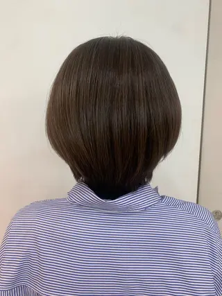 ショート 室谷 ゆりあのヘアスタイル