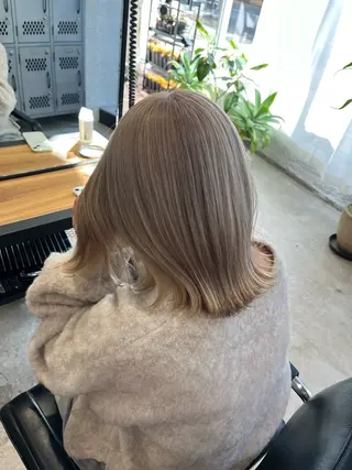 ミディアム baton  hair salon所属・✽透明感ｶﾗｰ ✽ 🍆那須ももこ🍑のヘアスタイル