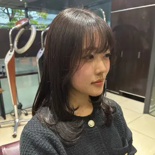 ミディアム パーマ 表参道|韓国風・コテ 巻き風パーマるい🌀のヘアスタイル