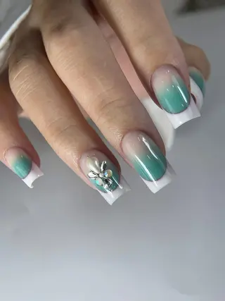 ネイル Hana✴︎ Labon Artのネイルデザイン