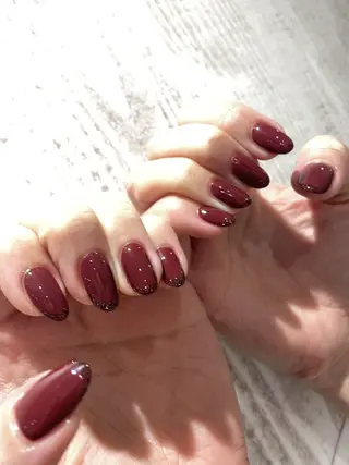 ネイル 13日3980円‼️ マグもデザインも◎のネイルデザイン