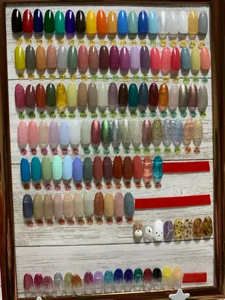 ネイル nakamoto yuukaのネイルデザイン