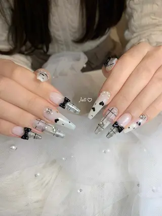 ネイル Julli ジュリのネイルデザイン