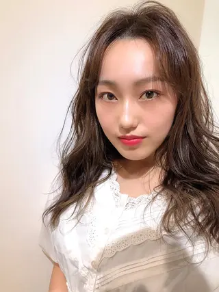 ロング カラー eins.hair所属・過去一の柔髪ヘア 🌿einshairのヘアスタイル