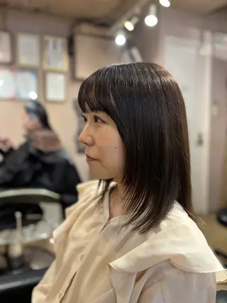 ミディアム 角田リサ /代々木上原のヘアスタイル
