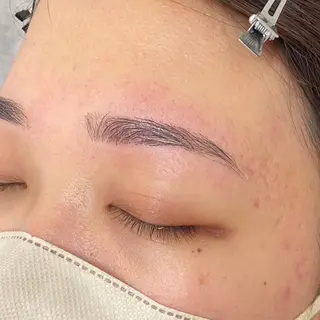 アイブロウ 🫧SATOMI 草加駅5分メンズ眉毛の眉毛・アイブロウイメージ