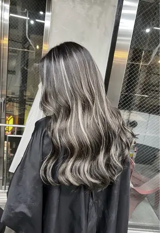 ロング カラー ROBIN所属・指名数No.1 /NAOYAのヘアスタイル