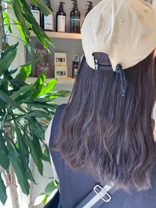 セミロング カラー なかしま まなかのヘアスタイル