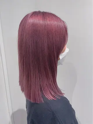 ミディアム カラー ikuma/ ミルクティーのヘアスタイル