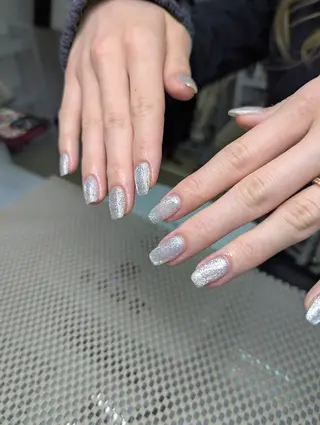 ネイル OliviaBlue Yunaのネイルデザイン