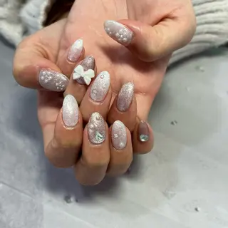 ネイル mahalo nail salon所属・野々山 亜美のネイルデザイン