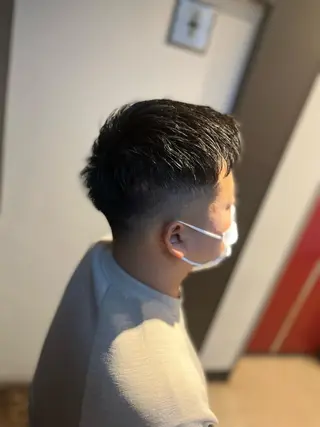 ショート ヒロ銀座バーバーショップ難波店所属・縮毛矯正/パーマ 宮河 惇💈のヘアスタイル