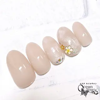 ネイル 宮森 貴子のネイルデザイン