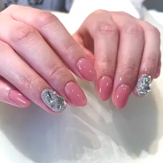 ネイル 新井 ひなののネイルデザイン