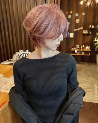 ショート カラー 具志 正太のヘアスタイル