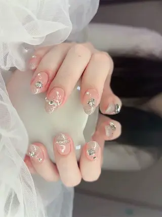 ネイル Mio Nail Salon所属・MIO Nailのネイルデザイン