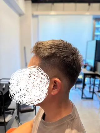 カラー メンズ 高石 乃愛のヘアスタイル