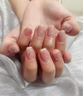 ネイル ＆ME アンドミーのネイルデザイン