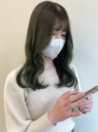 セミロング カラー moeka レイヤー /艶カラー/韓国のヘアスタイル