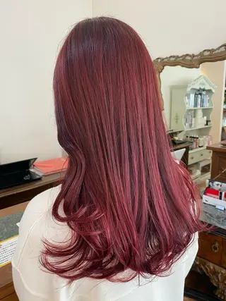 ロング 三好 美里のヘアスタイル